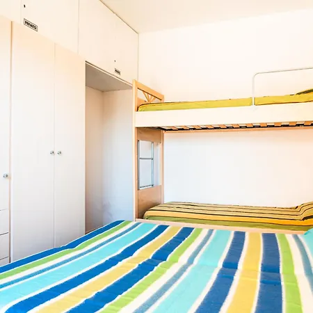 Comfy Flat Near The And Shops In Apartamento *