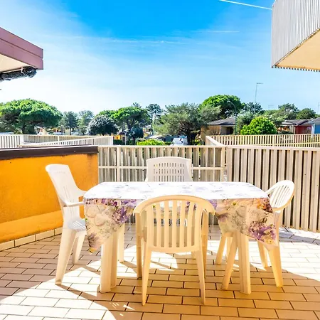 Comfy Flat Near The And Shops In * Bibione